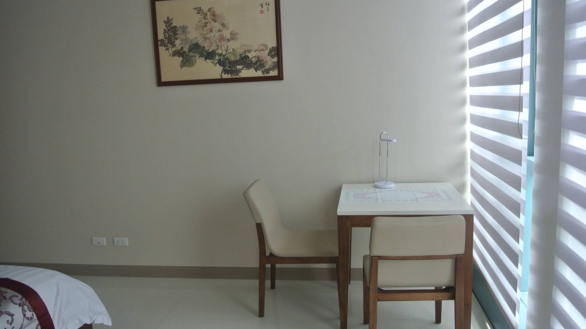 Guadalupe Nuevo Apartment | BGC One Uptown Residences35H