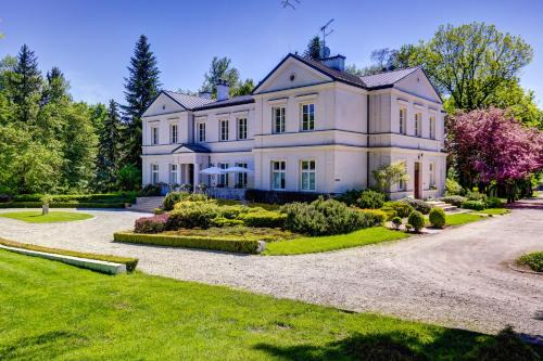 Warka Bed & Breakfast | Biały Pałac Palczew