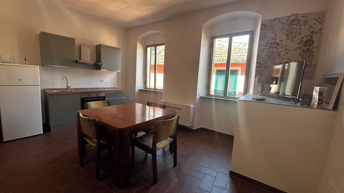 Montemarcello Apartment | Bia Apartments 2 Lovely apartment in the historic center of Montemarcello.
