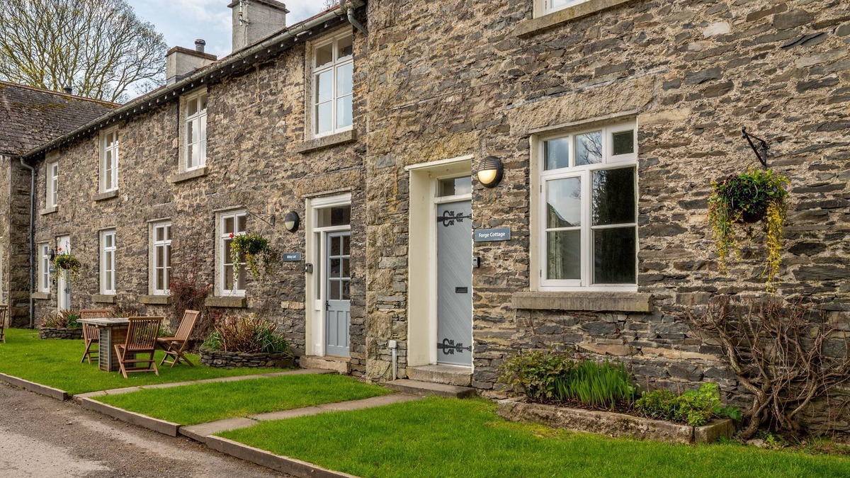 Graythwaite Cottage | Bibby Lot - sleeps 6 guests in 3 bedrooms