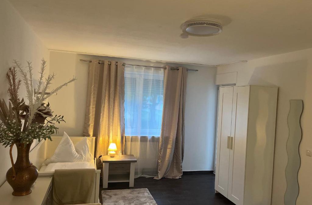Hasenbergl-Lerchenau Ost Apartment | Bibis Ferienwohnung