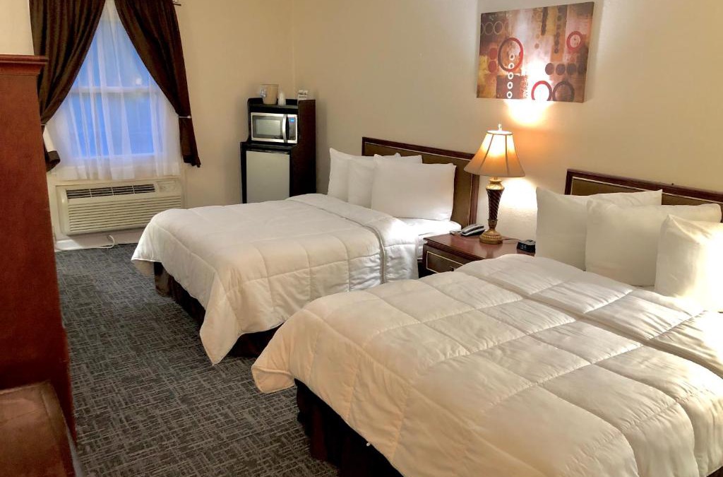 Buckhannon Hotel | Bicentennial Inn
