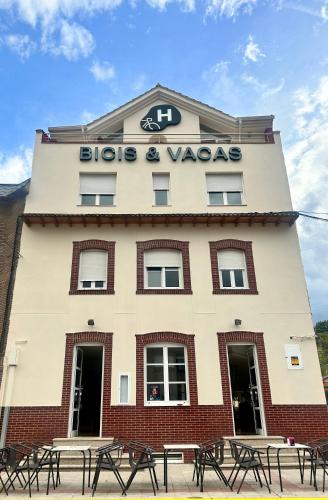La Pola de Gordon Hotel | Bicis & Vacas