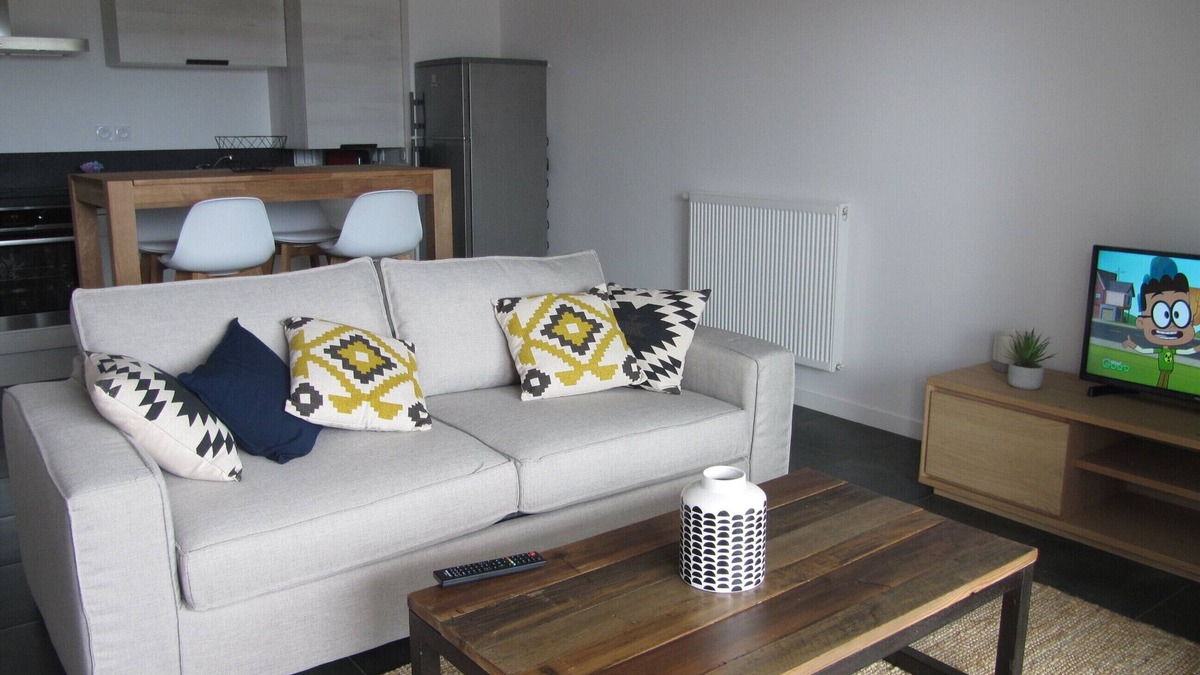 Bidart Apartment | BIDART center, NEW T2, 2-4 pers, VILLAGE AND BEACH ON FOOT