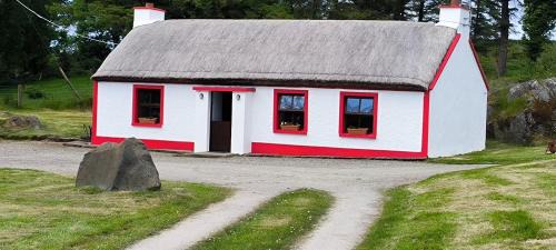 Carndonagh House | Biddys Cottage