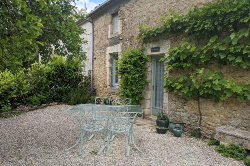 Serigne House | Bienvenue au Barail, maison en pleine nature