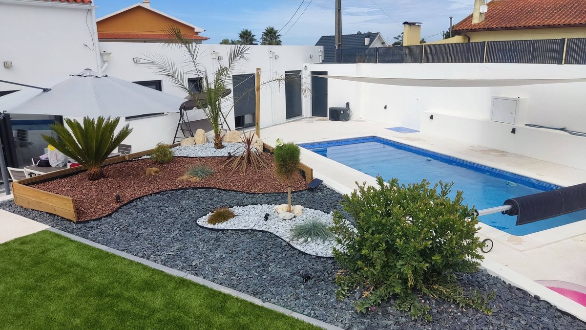 Quiaios House | Bienvenue au Paradis Marin : Villa Avec Piscine Chauffée à 5 Minutes de la Plage