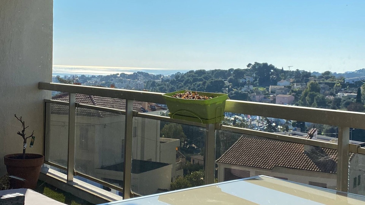 Mougins Apartment | Bienvenue chez moi: vue mer, au calme avec garage