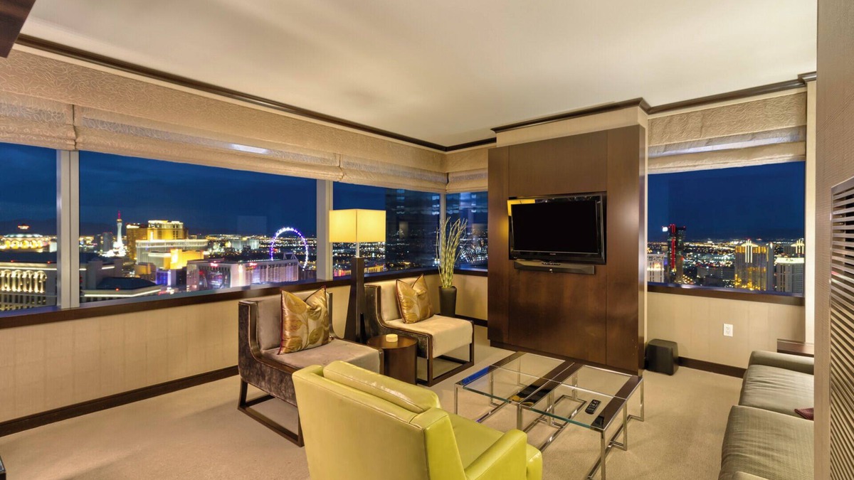 Las Vegas Strip Apartment | Big 2 BR Vdara Corner Penthouse! Stunner Bellagio Fountain View! Sleeps 6! 42 Fl