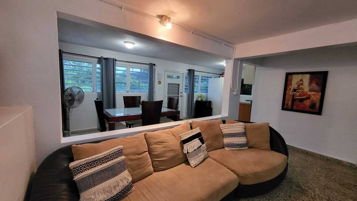 Trujillo Alto House | BIG Apartment-Location-8mile SJUairport-Beach-Nightlif-13Old SJ-30min Rainforest
