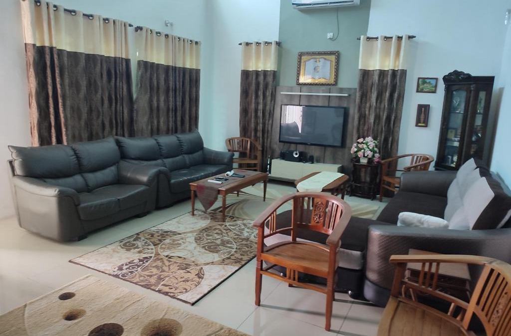 Taman Seri Bayu Villa | Big Banglo Homestay
