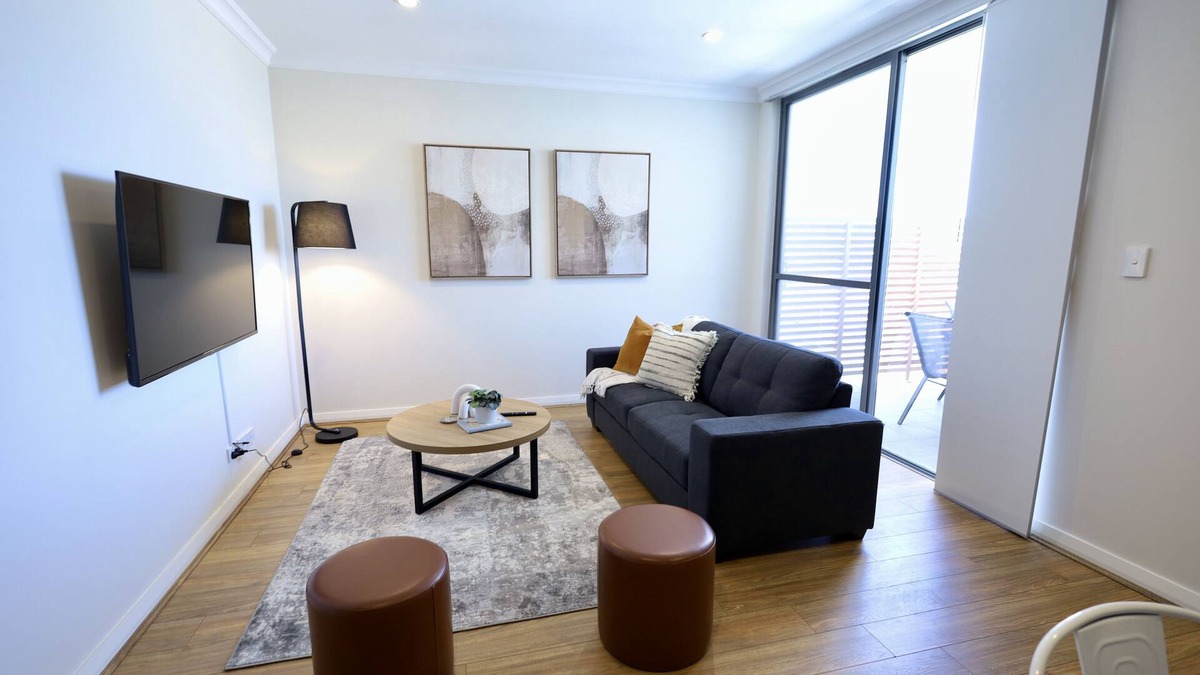 Midland Apartment | Big Beautiful Midland - sleeps 4