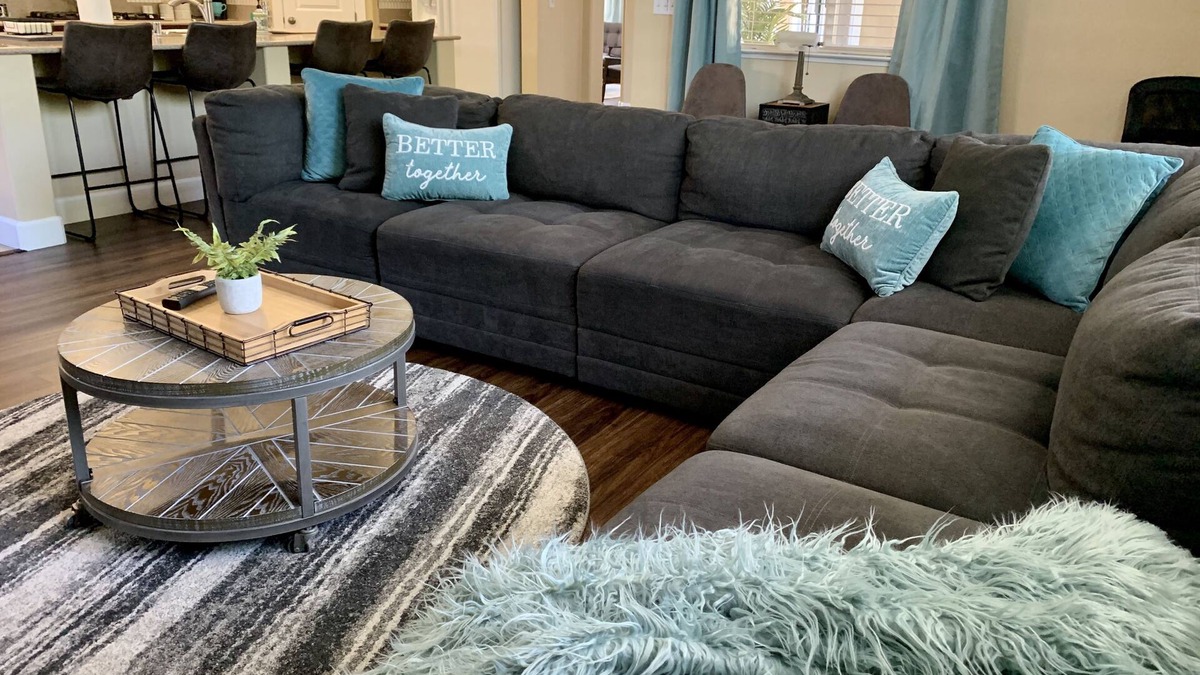 Folsom House | Big, Bright Bidwell Beauty in Folsom