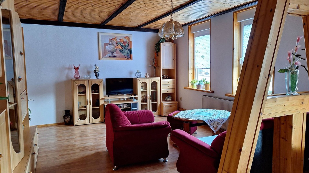 Tambach-Dietharz Apartment | Big, cosy holiday home, sleeping facilities for 3 people, 1 bedroom