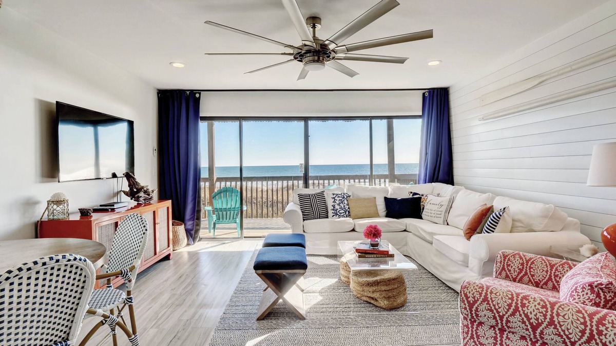 Wilmington Beach House | BIG DECK! Tiki Bar! Oceanfront Pool! Elevator!
