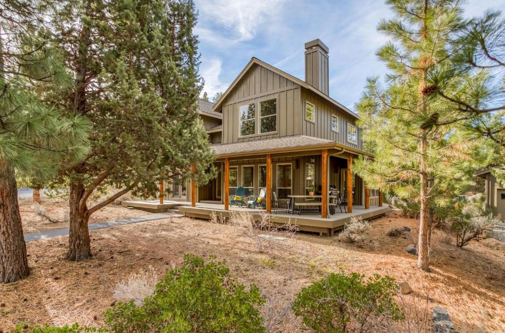 RiverWild House | Big Eddy - Meredith Lodging