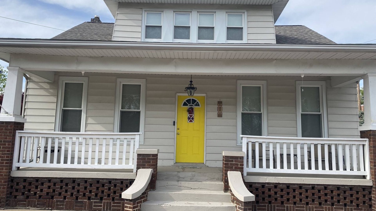 Alton House | Big enough for the entire family, multiple families or a group of friends!