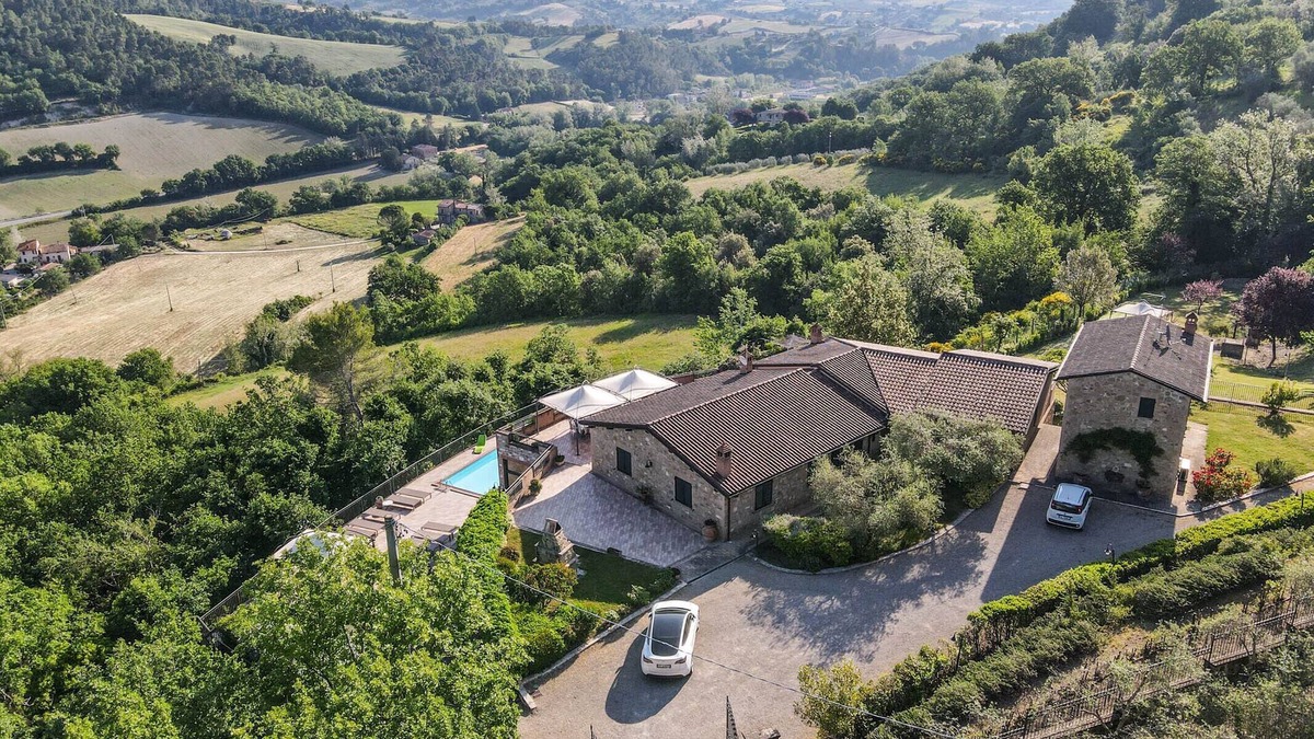 Collazzone Villa | Big estate with private indoor & outdoor pool, gym, billiard in Umbria