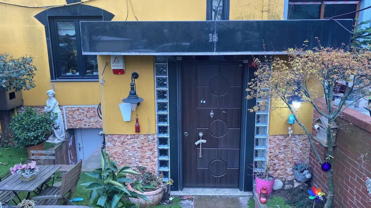 Sariyer House | Big Family House in the Bosphorus, 5 storey Villa-500m2