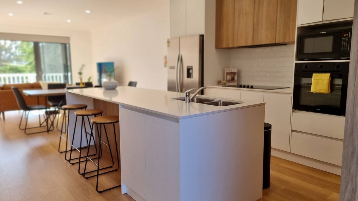 Theodore House | Big Four Bedroom Family Home with Double garage