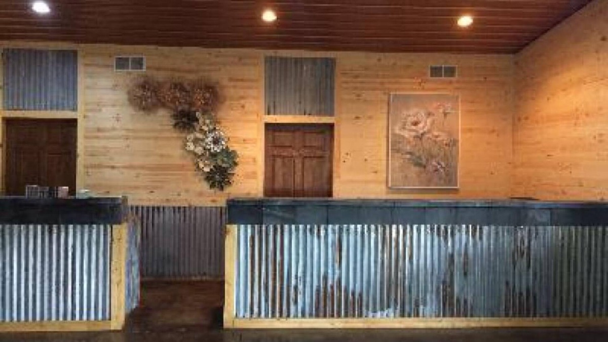 Lewistown Hotel | Big Horse Inn and Suites