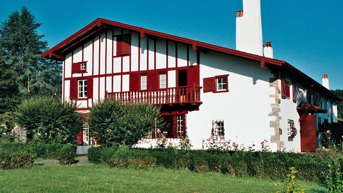 Souraide House | Big house with character, fully renovated