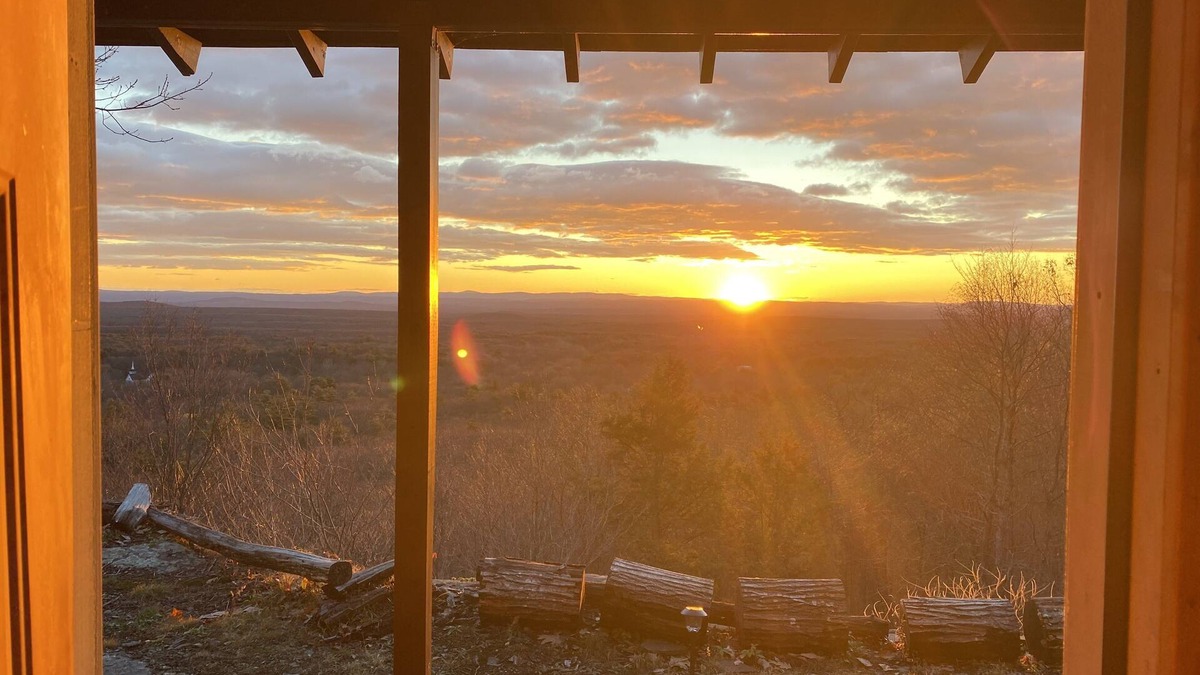Palenville Cabin | Big Medicine Ranch - Rustic Sunrise Cabin - Catskills