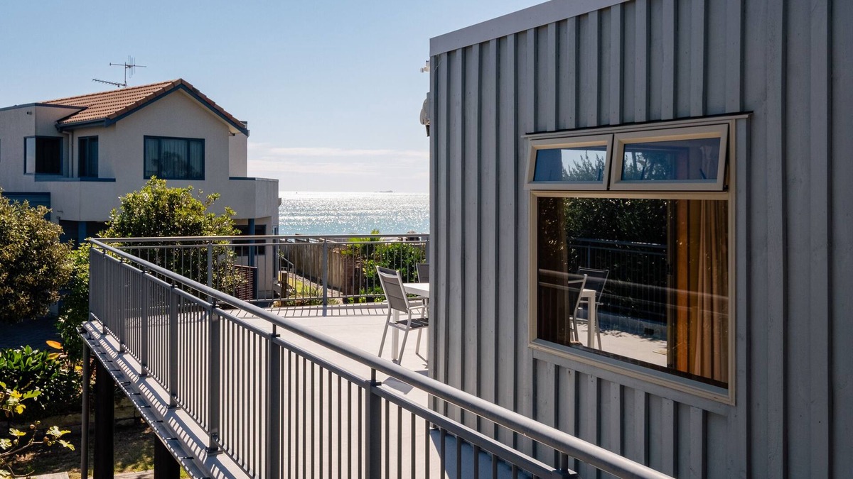 Papamoa Beach House | Big rad beach pad - family-friendly oasis one back from beach in Papamoa East