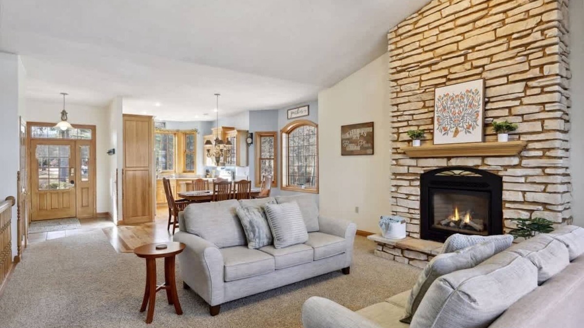 Webster House | Big Sand Lake Escape