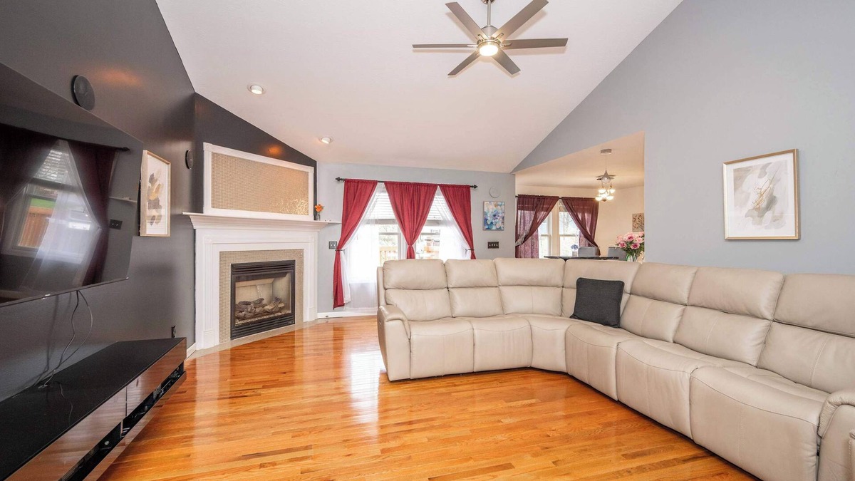 Fairfield House | Big Sky Retreat - Home for 10