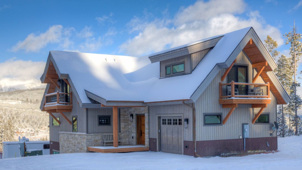 Powder Ridge Ski Chalet | Big Sky Vacation Rentals: Homestead 5 Claim Jumper
