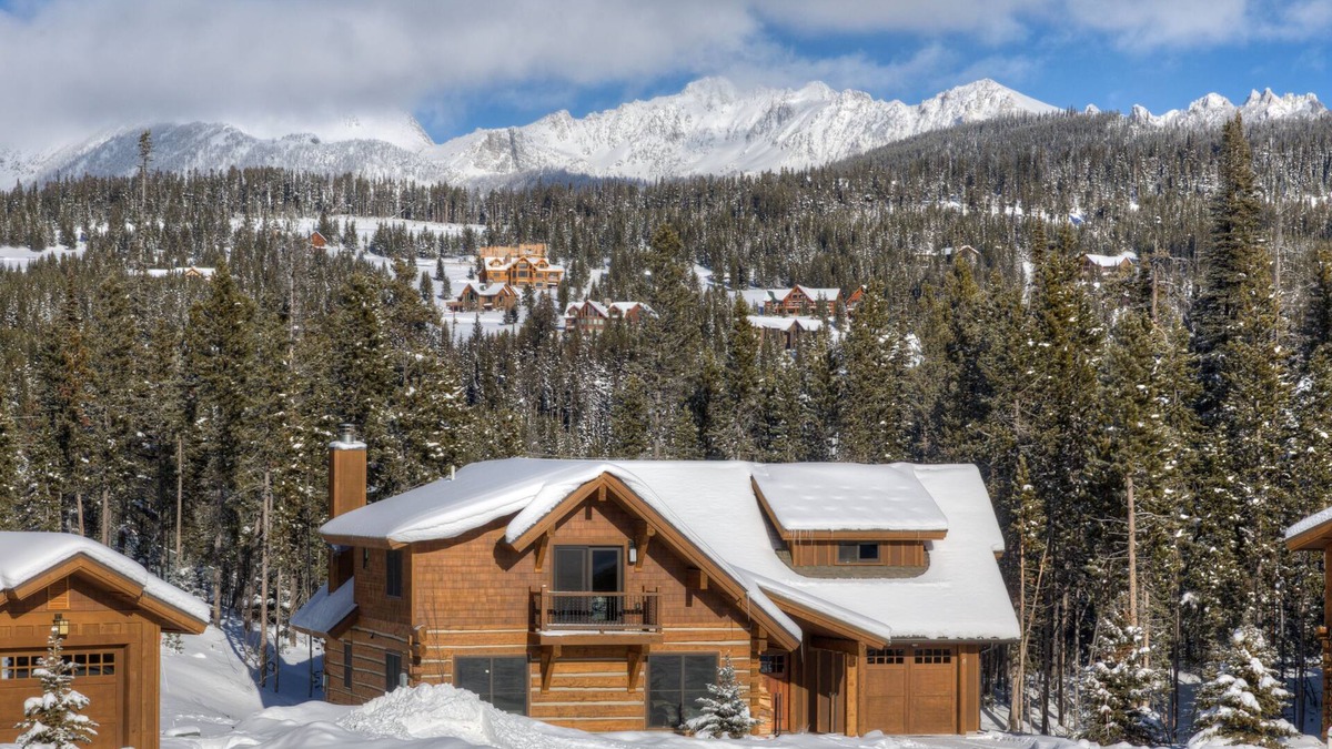 Powder Ridge Cabin | Big Sky Vacation Rentals: PR Oglala 15