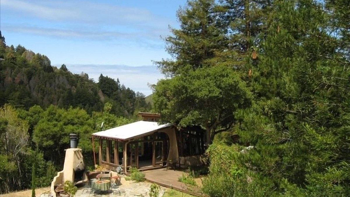 Carmel House | Big Sur Dream Home Completely private with an outdoor hot tub and fireplace.