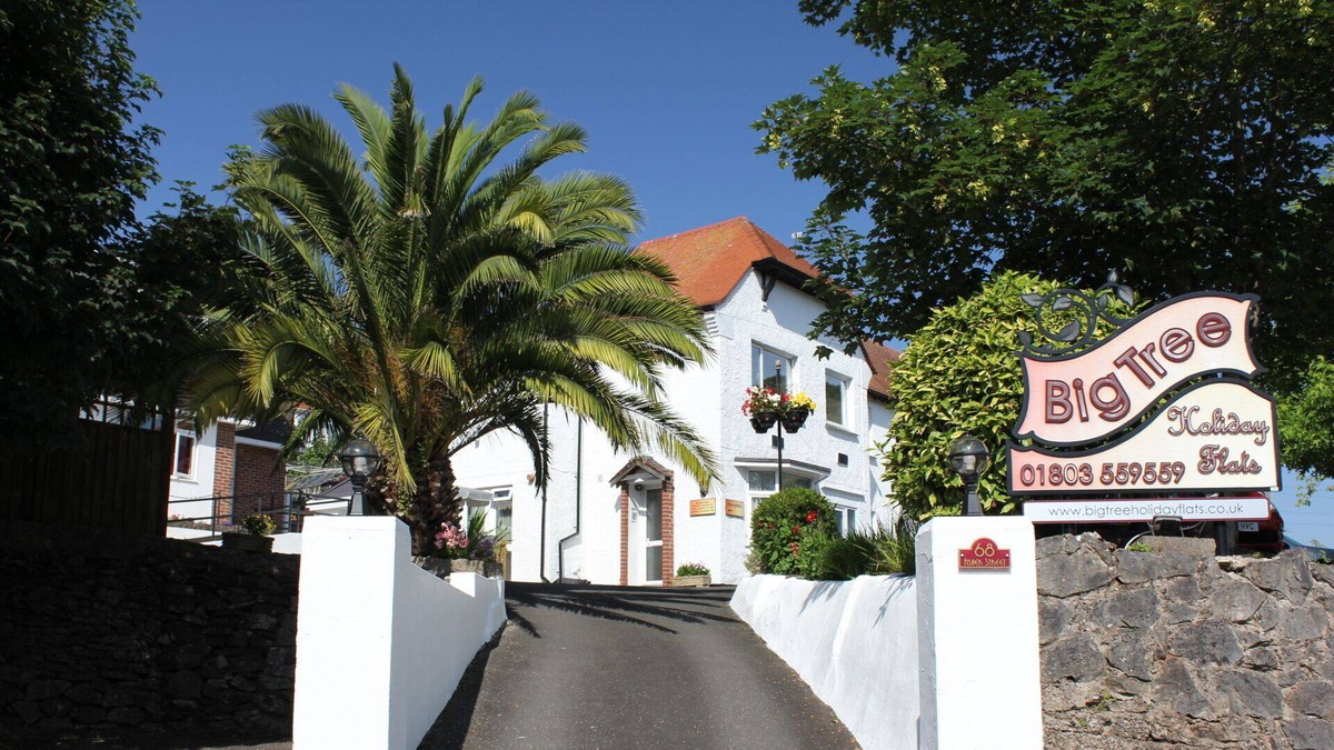 St. Michaels Apartment | Big tree holiday flats Flat4