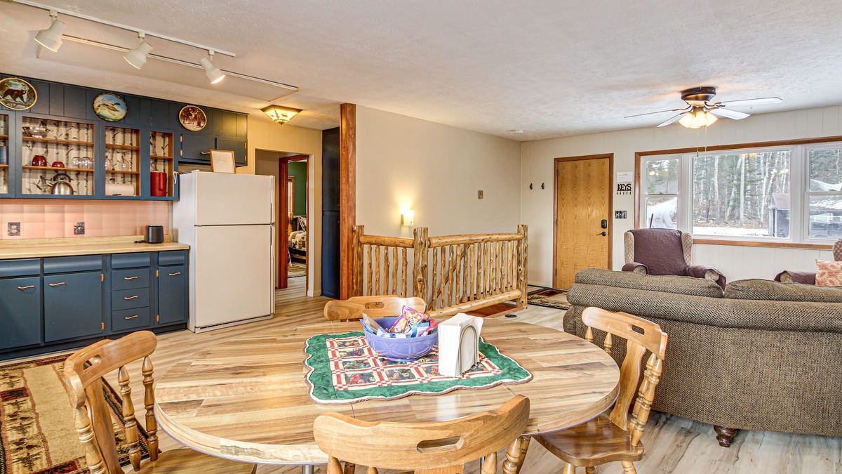 Bigfork Cabin | Bigfork Cabin on Long Lake By Trails & Restaurant!