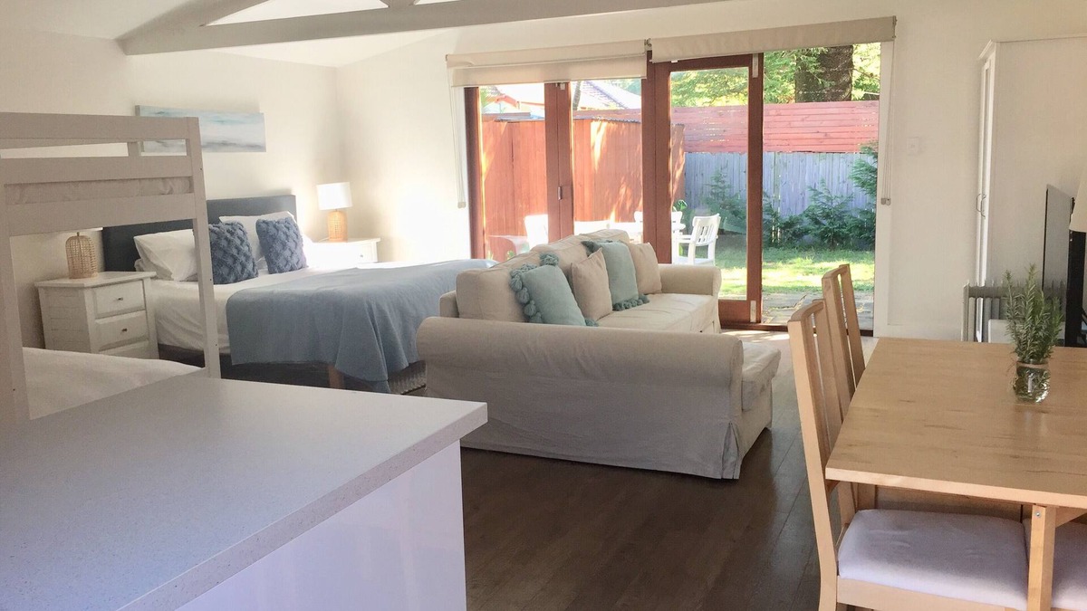 Freshwater Villa | Bijoux Beach Villa -