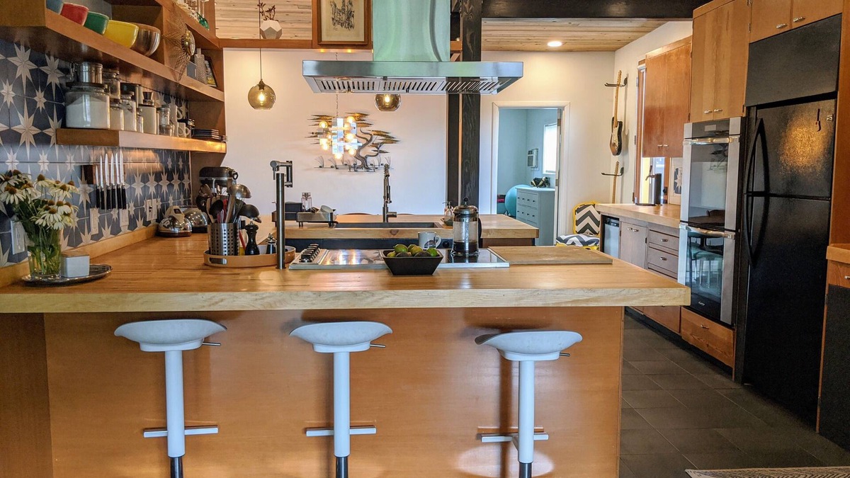 Hood River House | Bike Friendly, Walkable Home in The Heights