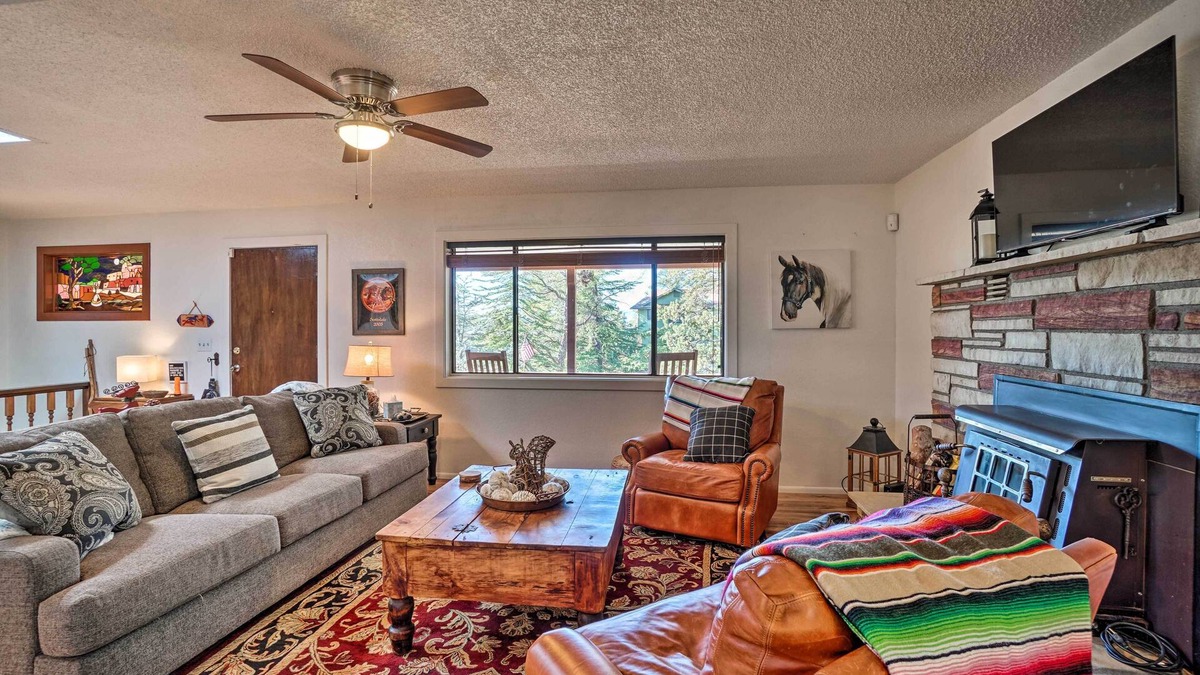 Payson Cottage | Bike, Hike & Unwind: Tranquil Payson Getaway!