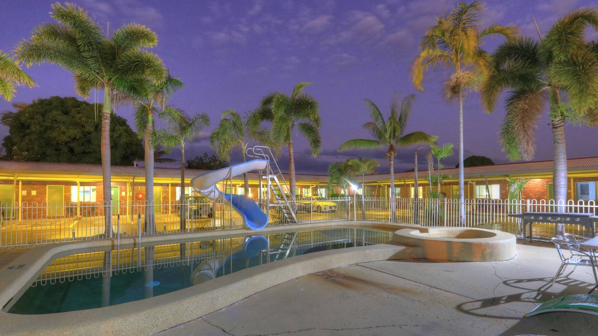 Rosslea Hotel | Billabong Lodge Motel