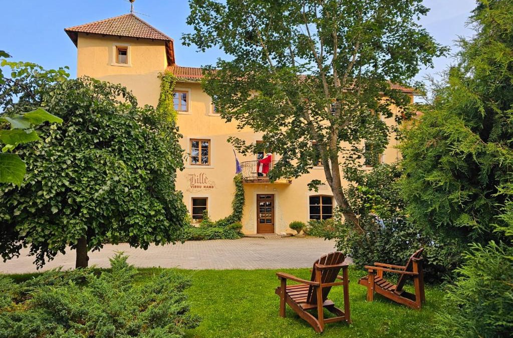 Amata Municipality House | Bille