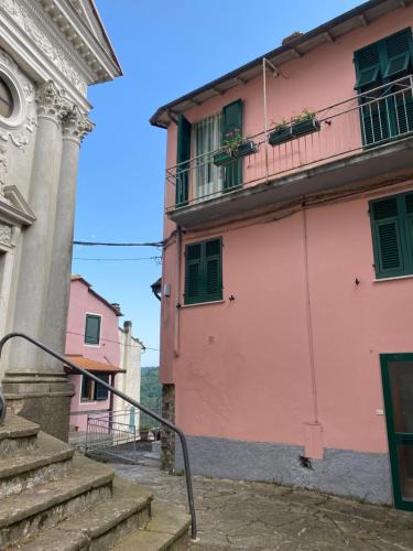 Carro Apartment | Bilocale Mirella