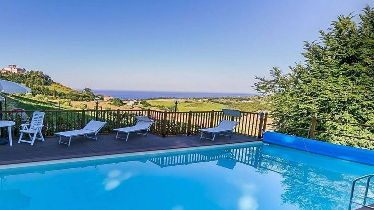 Capodarco Apartment | BILOCALE N.89 - Country House "La casa di Carla", free swimming pool, 3 km from the sea