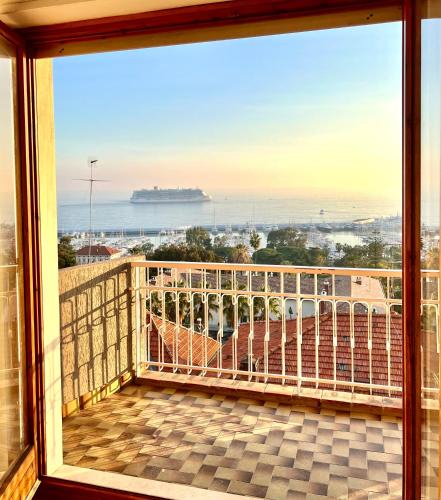 Sanremo Apartment | Bilocale VISTA MARE e Parcheggio privato