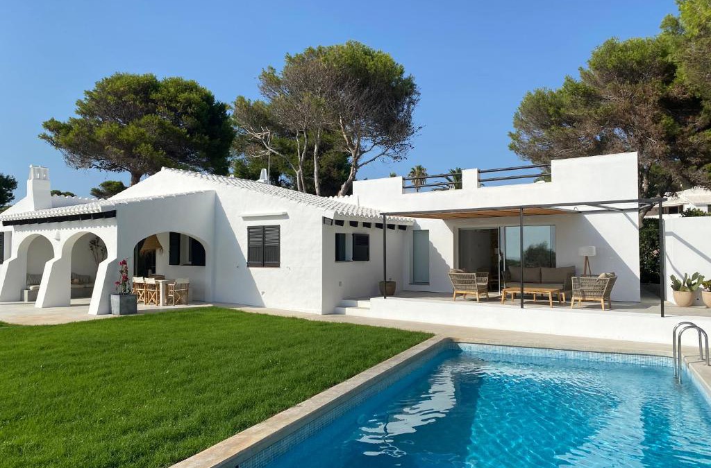 Binibequer Vell Villa | BiniFa - Lovely luxury villa few steps from the sea