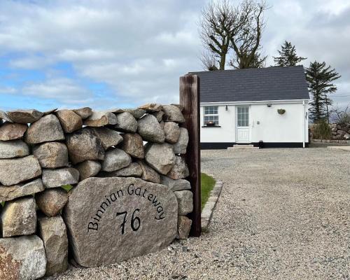 Newry Ski Chalet | Binnian Gateway