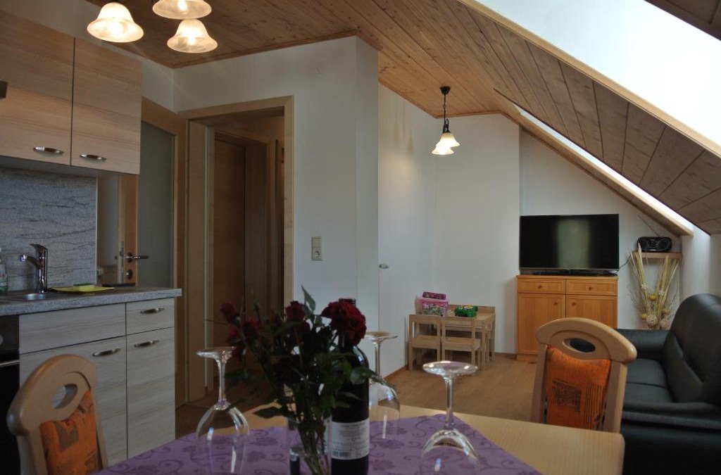 Aigen im Ennstal Apartment | Bio-Bergbauernhof Möslhof