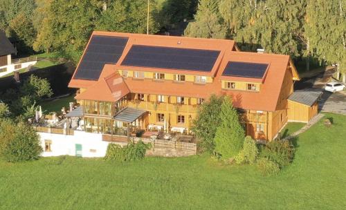 Trahuetten Hotel | Bio - Hotel - Alpengasthof Koralpenblick