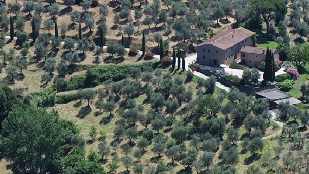 Giugnano Apartment | Bioagriturismo Benessere LA COLLINA - LA CHIESA - You love something special