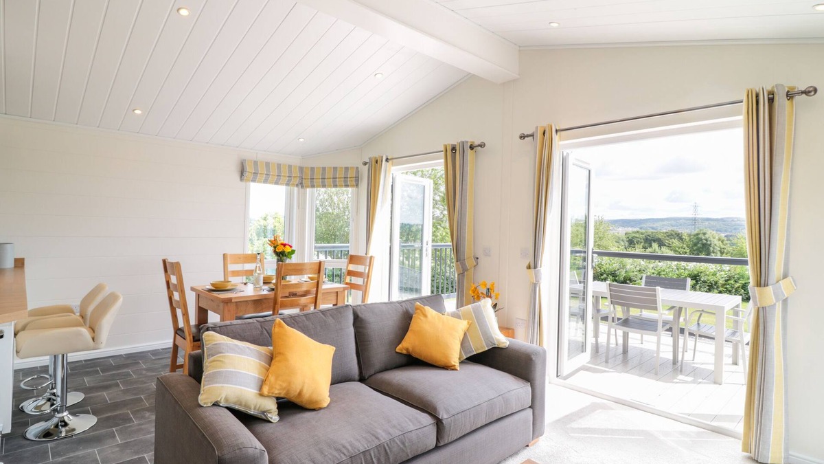 Teigngrace Cottage | Birch Lodge