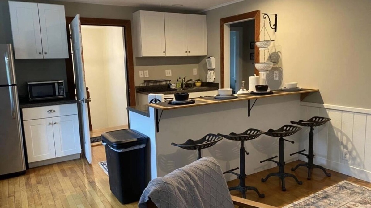 Sanbornton House | Birch Rise Farm ~ Farm Stay